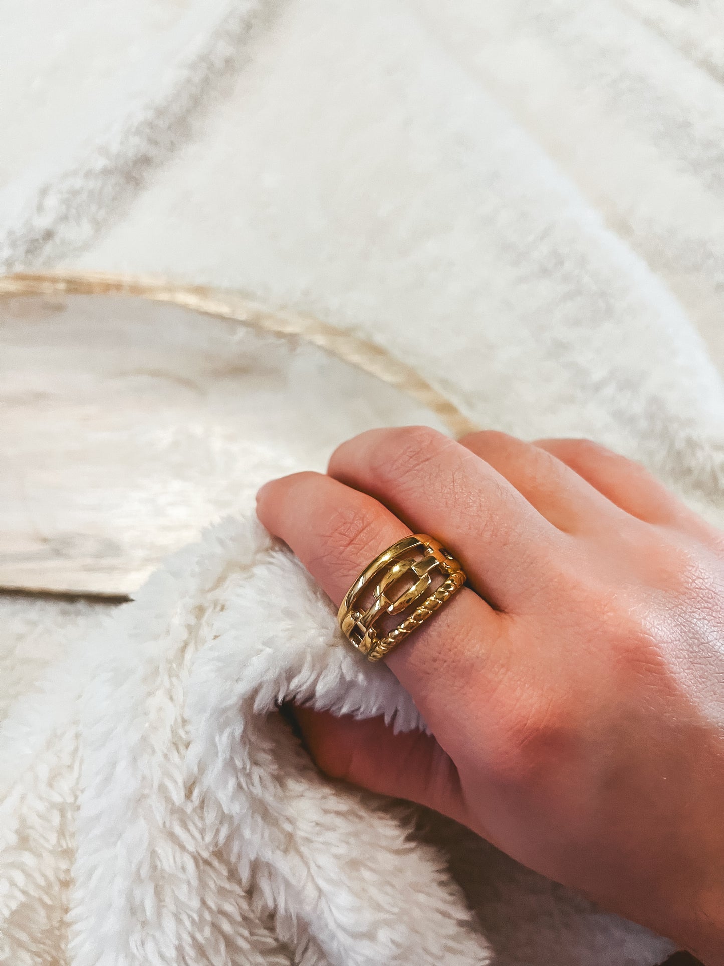 Zoey Ring