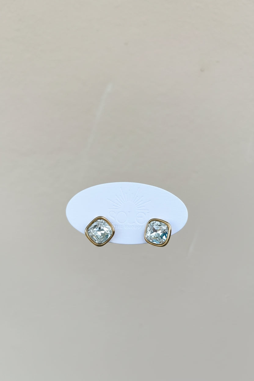 Oli Studs