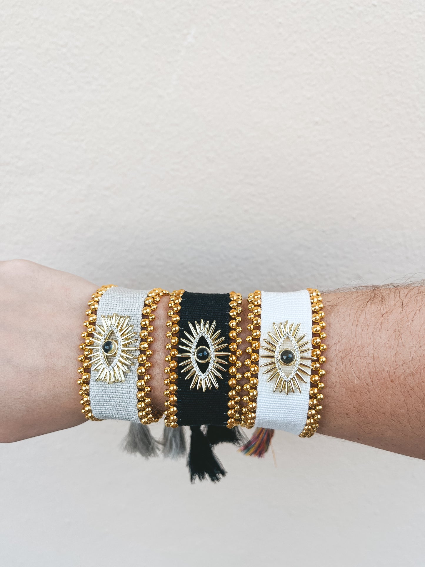 Ojitos Bracelet