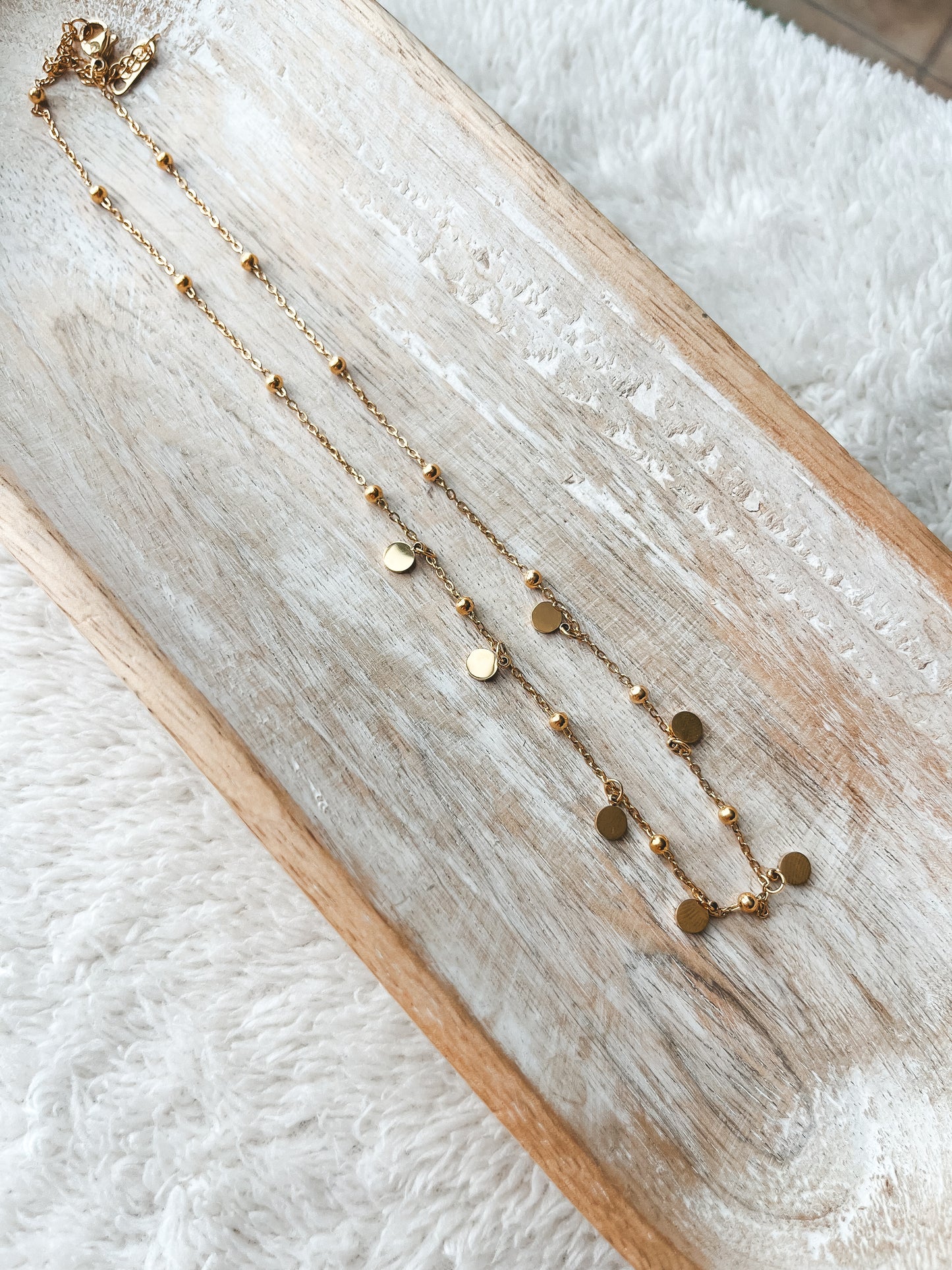 Dots Necklace