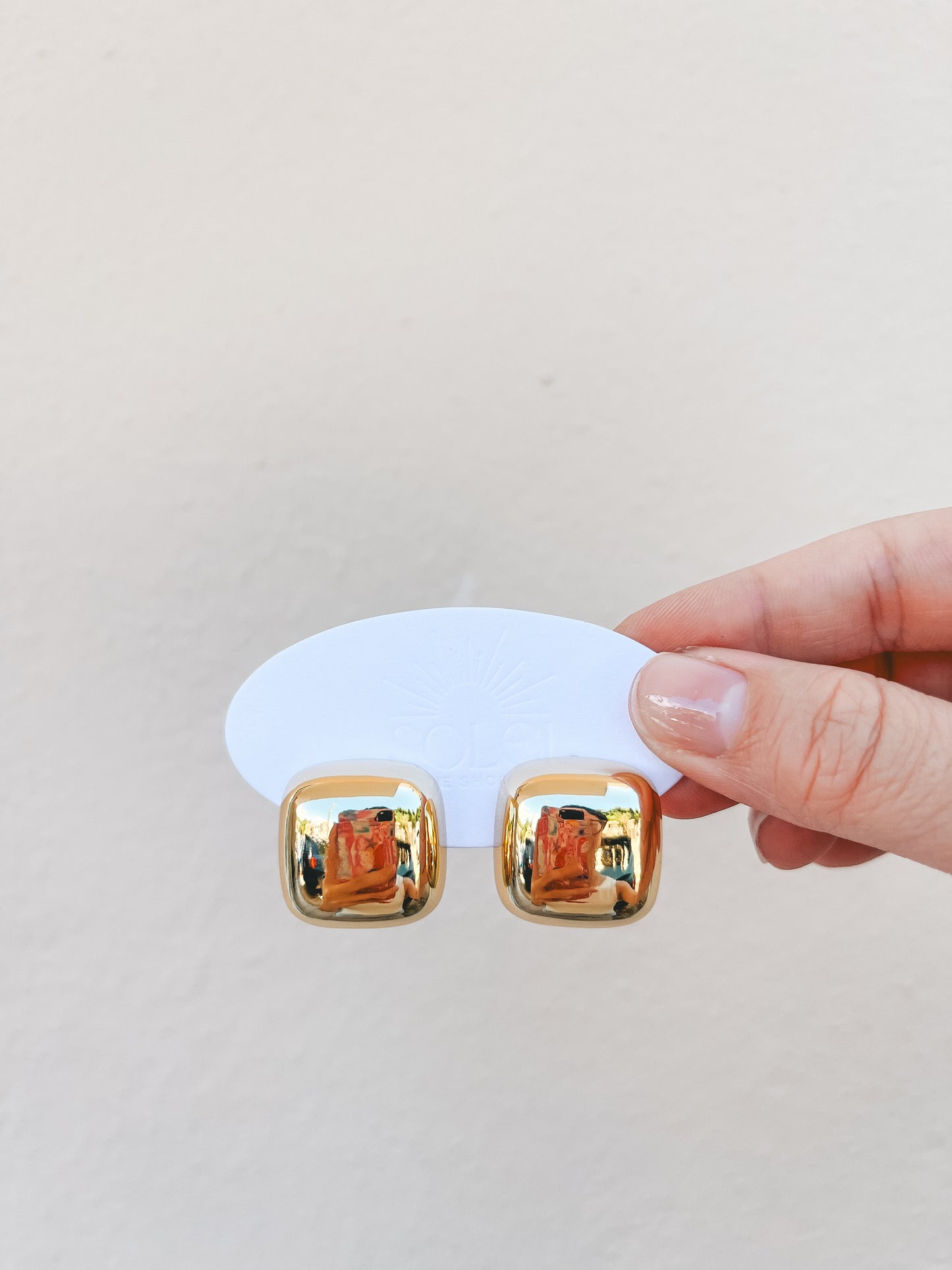 Cube Studs
