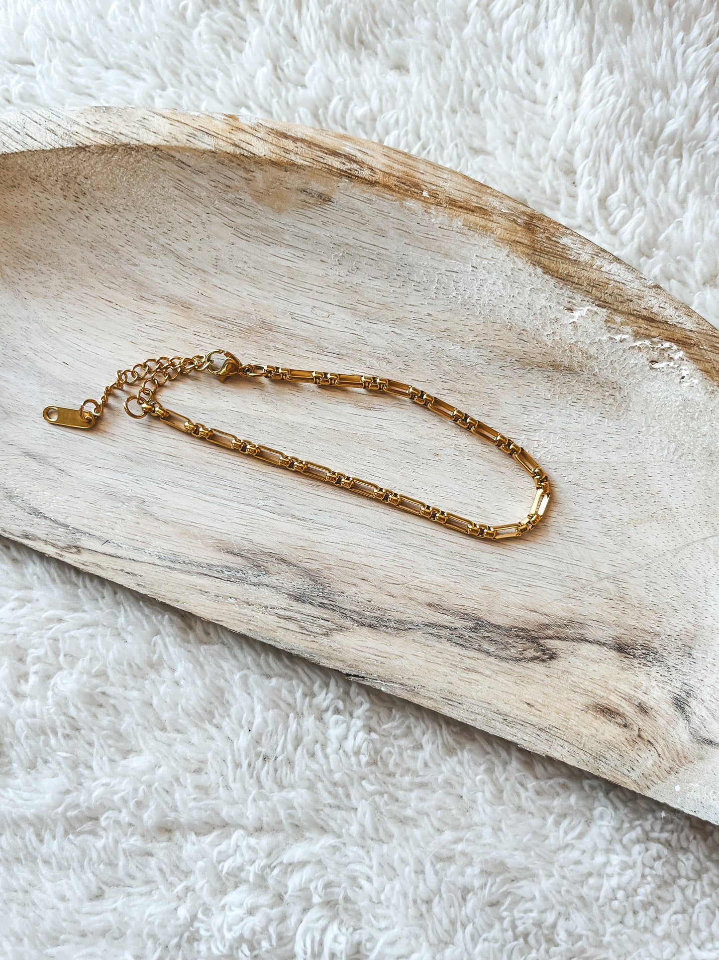 Lin Bracelet