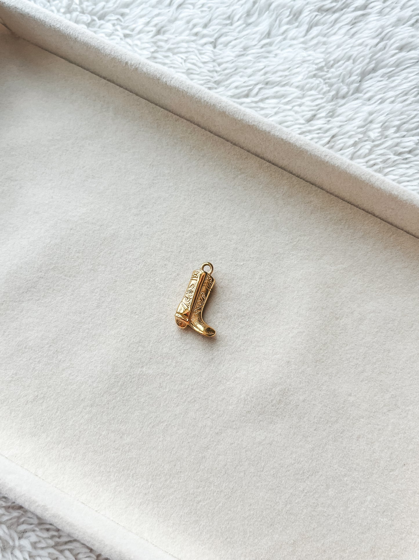 Botita Charm