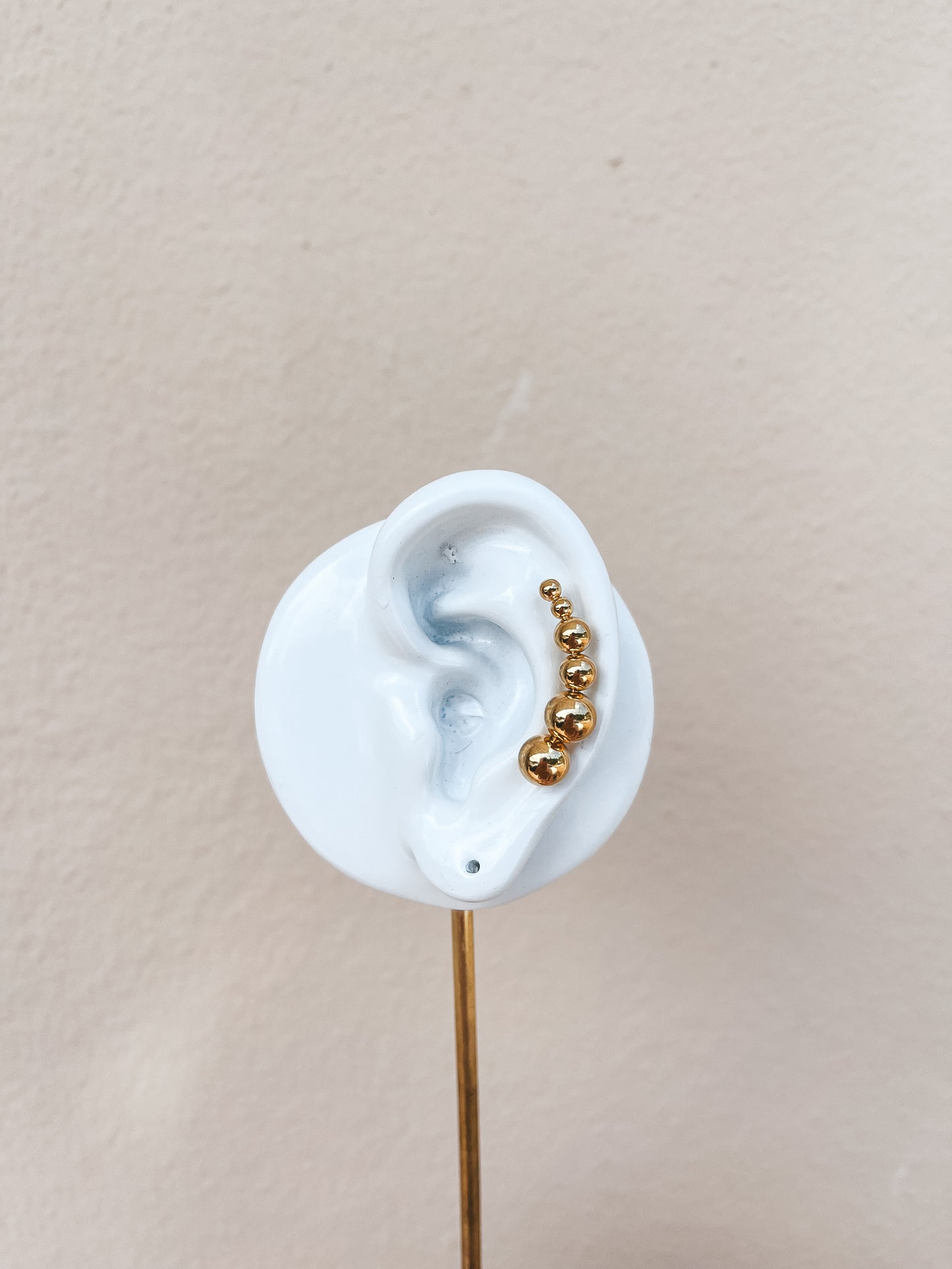 Bolitas Studs