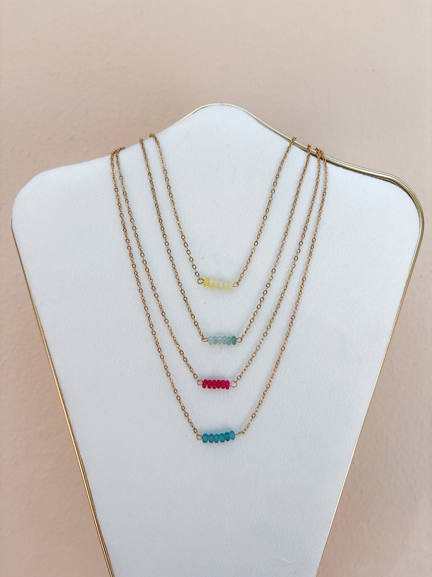 Color Stone Necklace