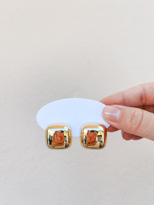 Cube Studs
