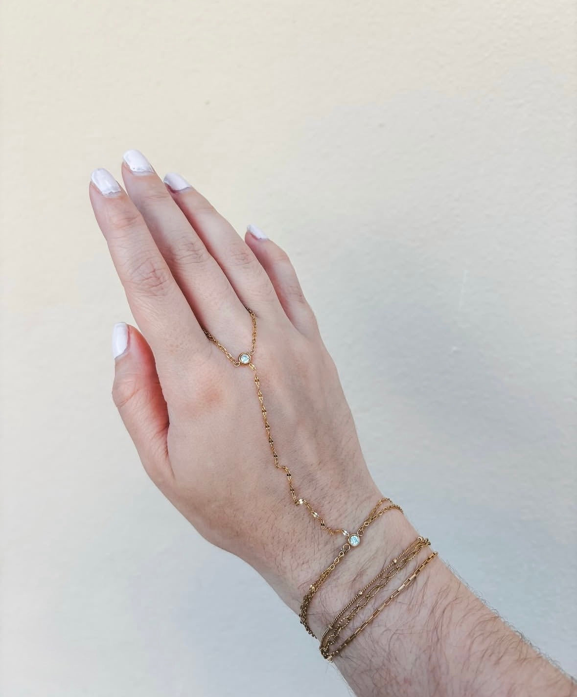 Lizzie Hand Chain