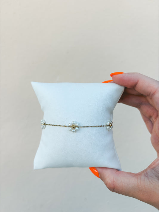 Pearl Flower Bracelet