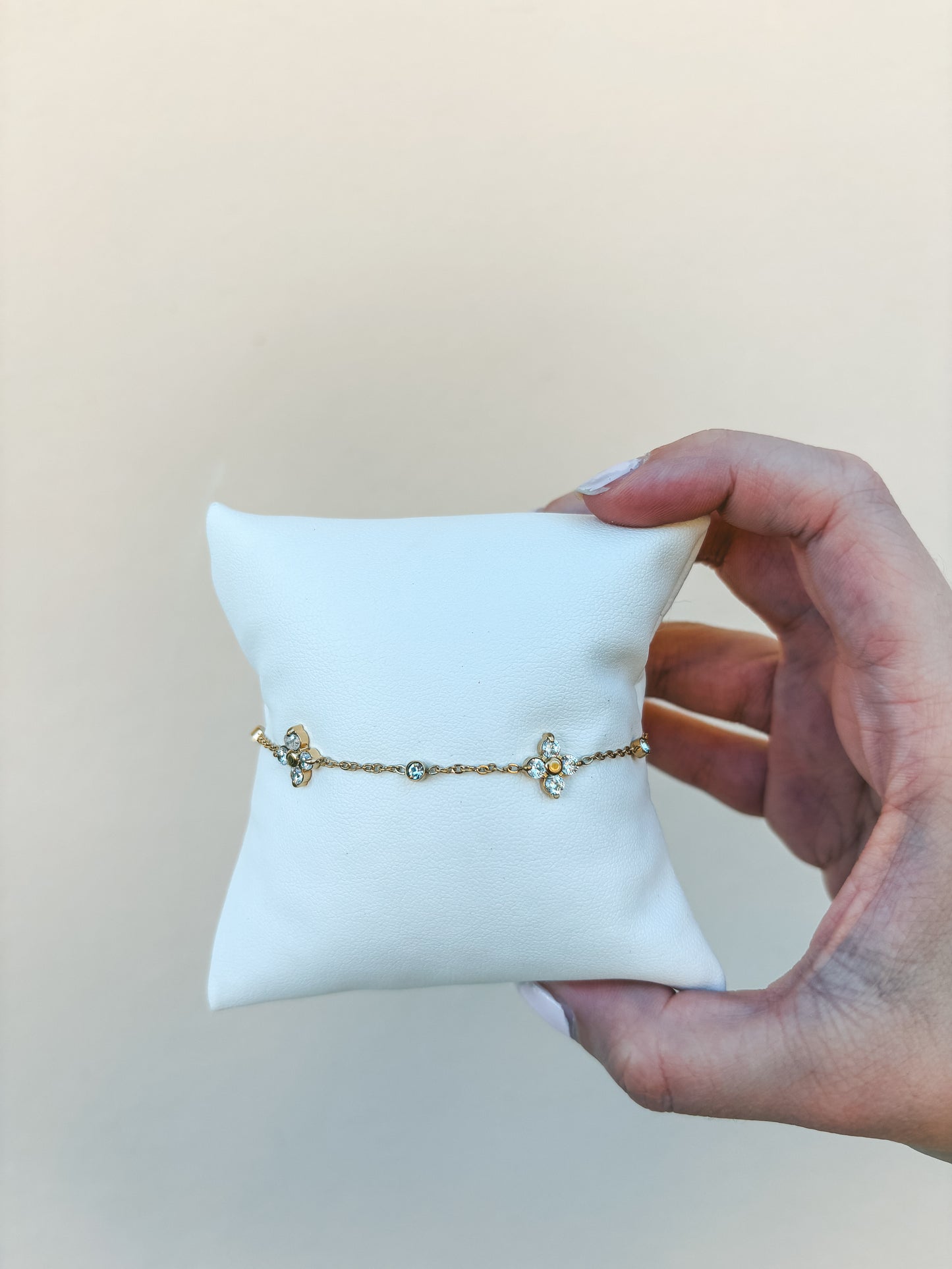 Flower Spark Bracelet